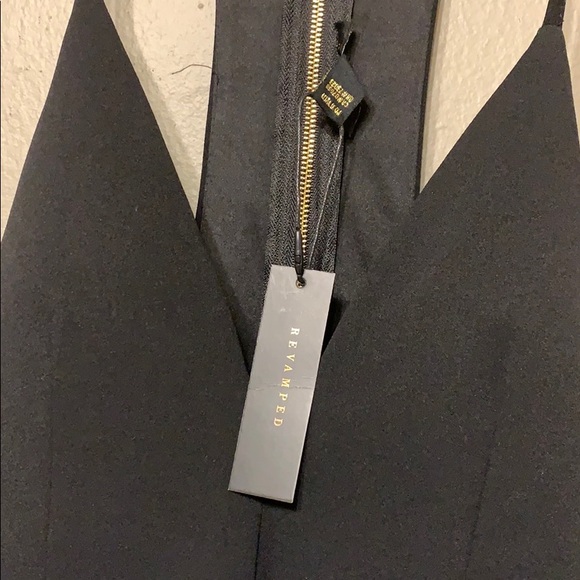 Dress - Picture 2 of 5